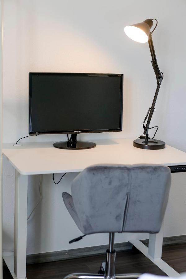 Lumen Homes - Design-Apt. Nahe Audi Und Altstadt, 3 Zimmer, Netflix Ingolstadt Buitenkant foto